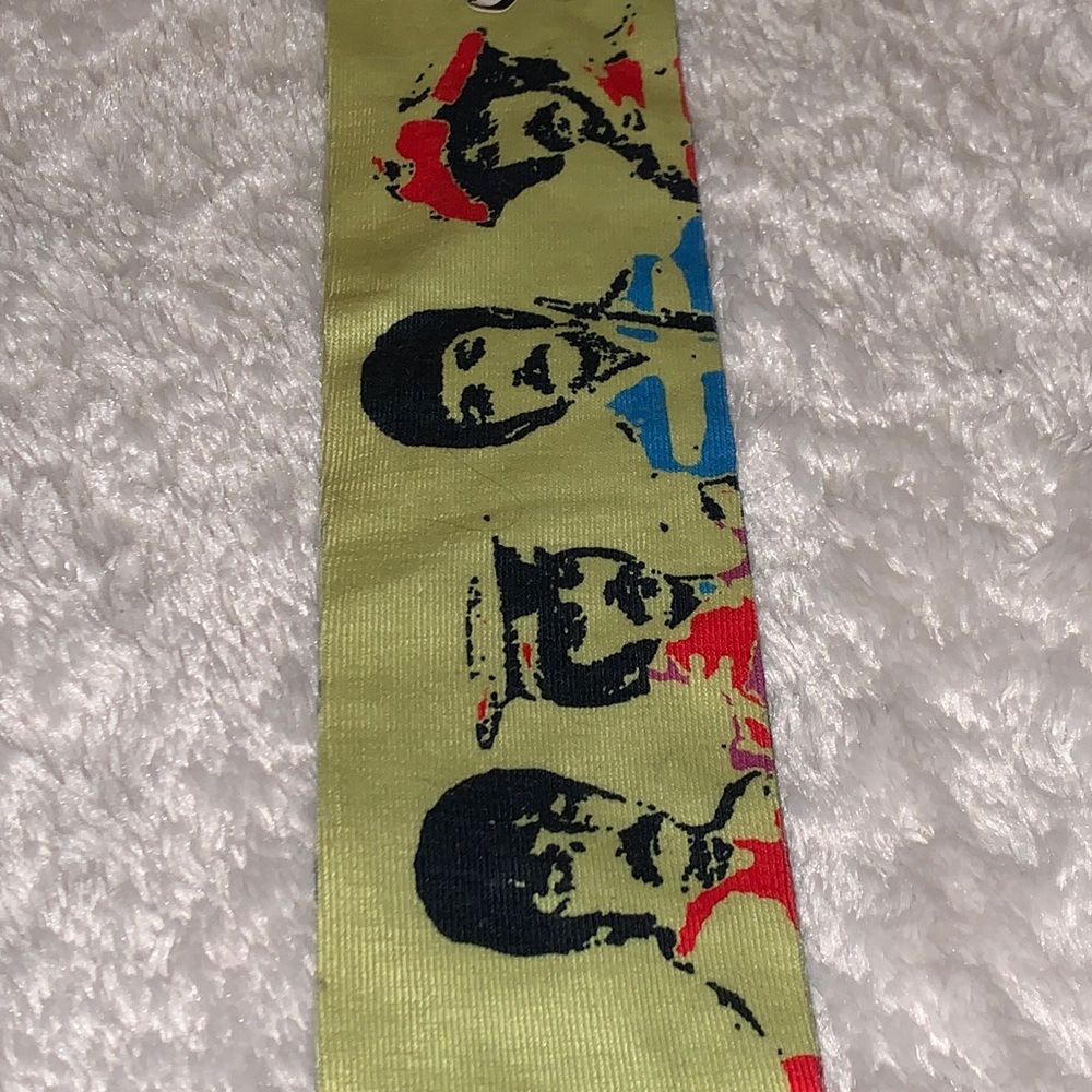 🎁NWT Mens Radio Days Lime The Beatles band Crew socks- Size:10-13 Fits Size 6-12 - Picture 4 of 9